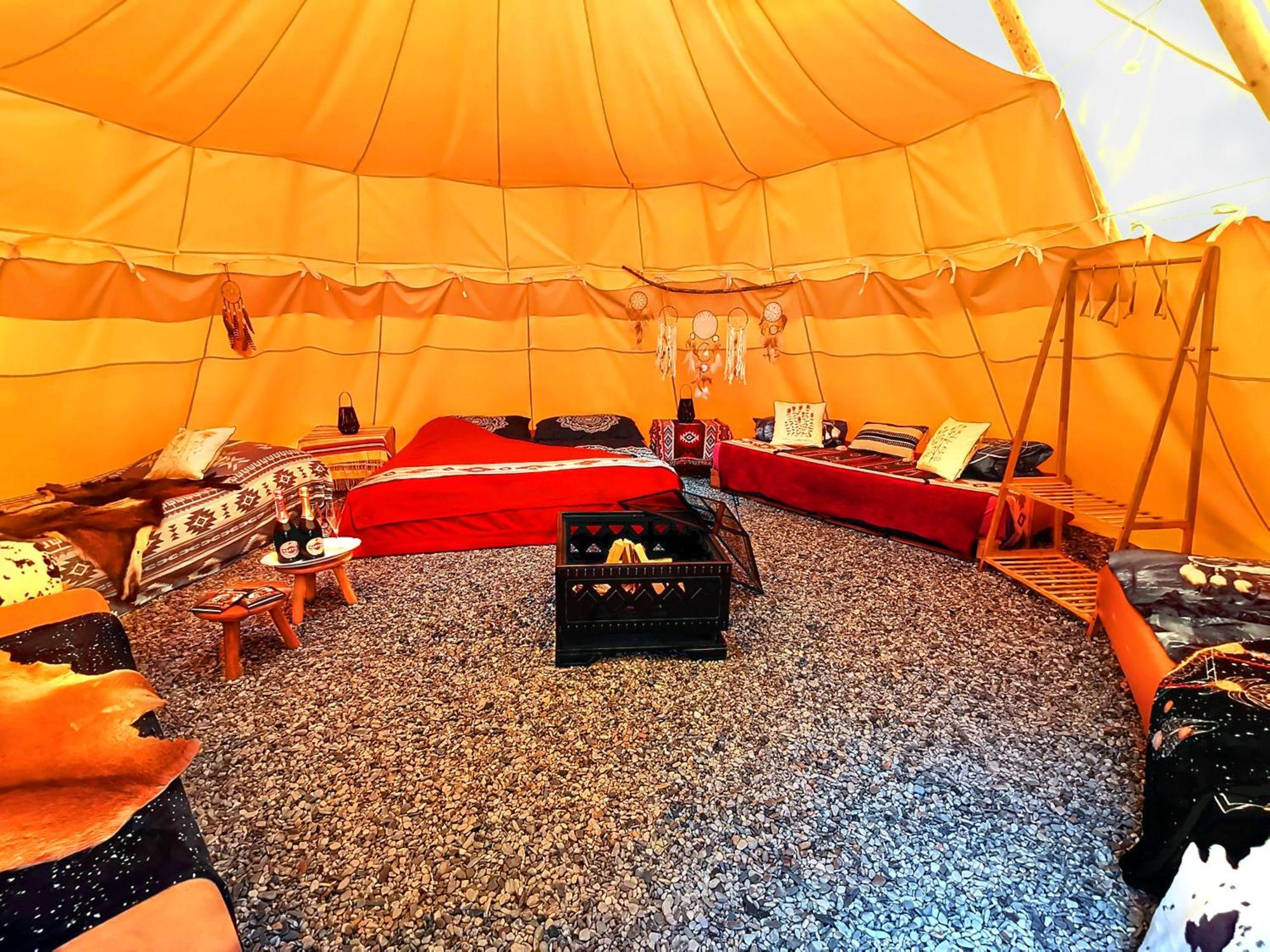 Teepee Camp Lounky Hotel Chodouny Екстериор снимка